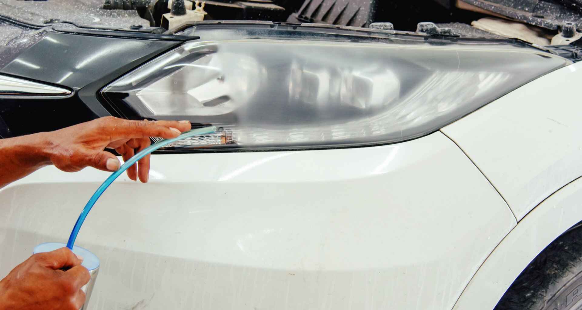 10 Tips for Clearing Foggy Headlights and Winter tyre Maintenance